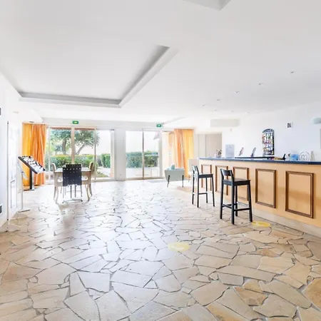 Appartement Corniche - Maeva - 4 Personnes Confort Mae-1719 Les Issambres